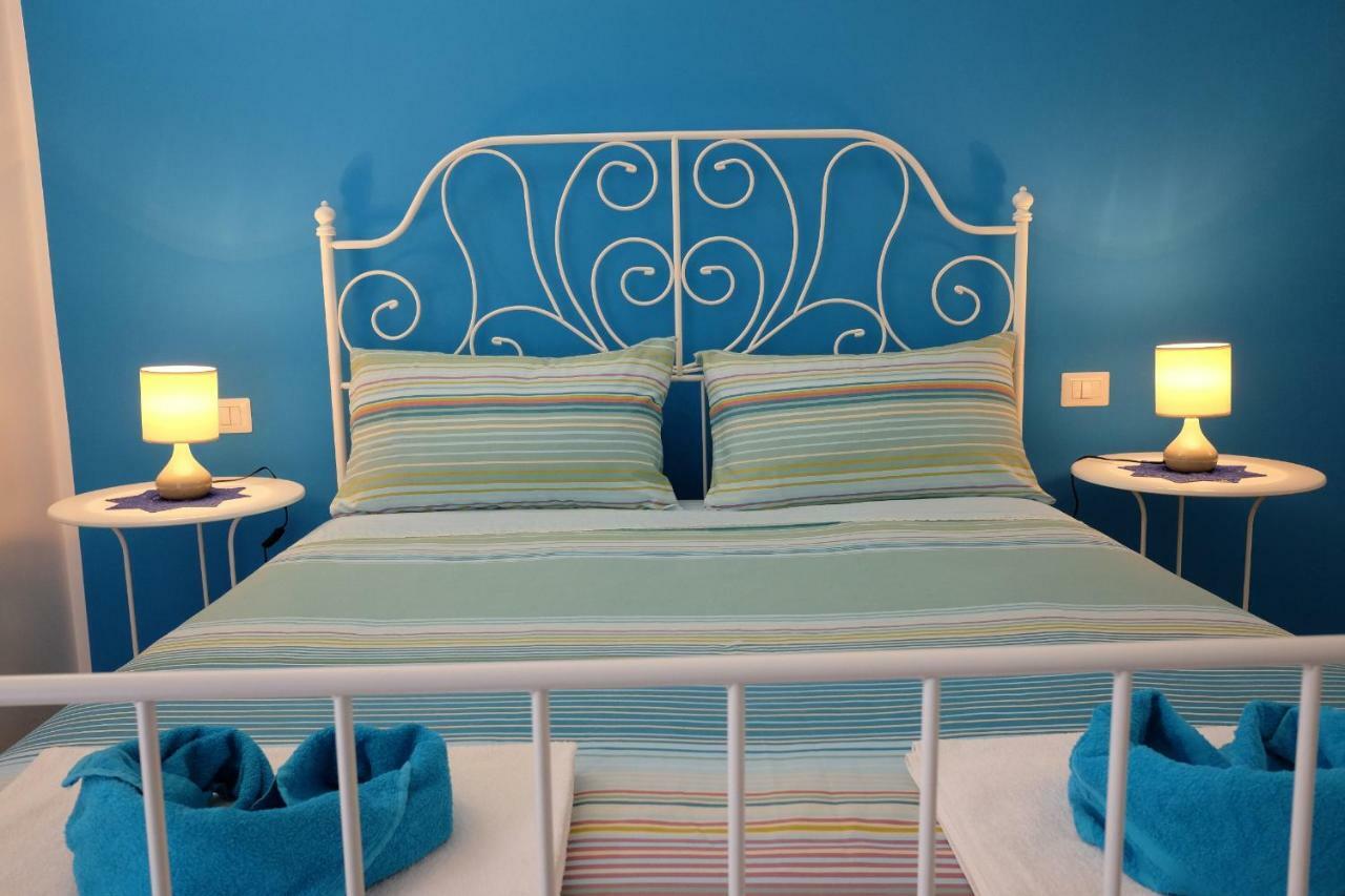 Buonocore Rooms Santa Maria La Carita ภายนอก รูปภาพ