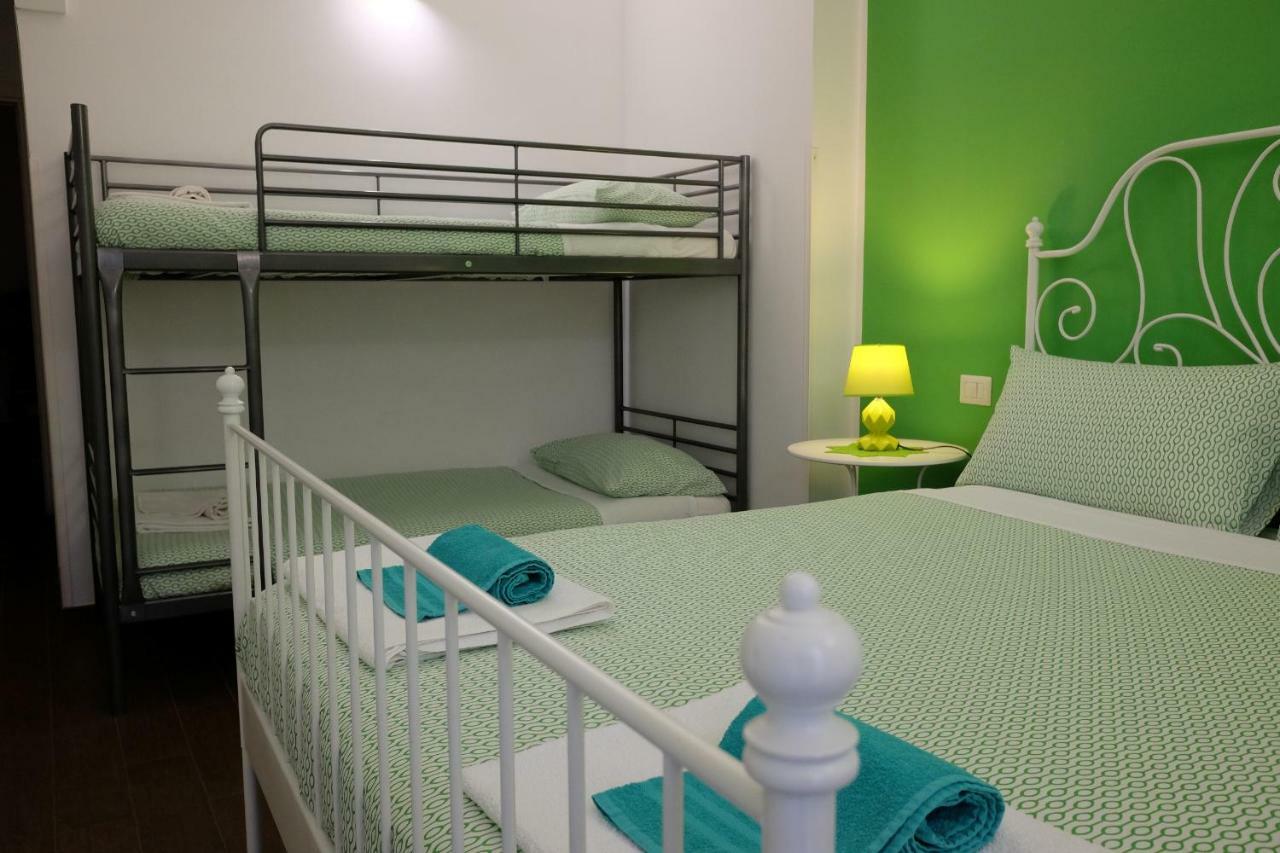 Buonocore Rooms Santa Maria La Carita ภายนอก รูปภาพ